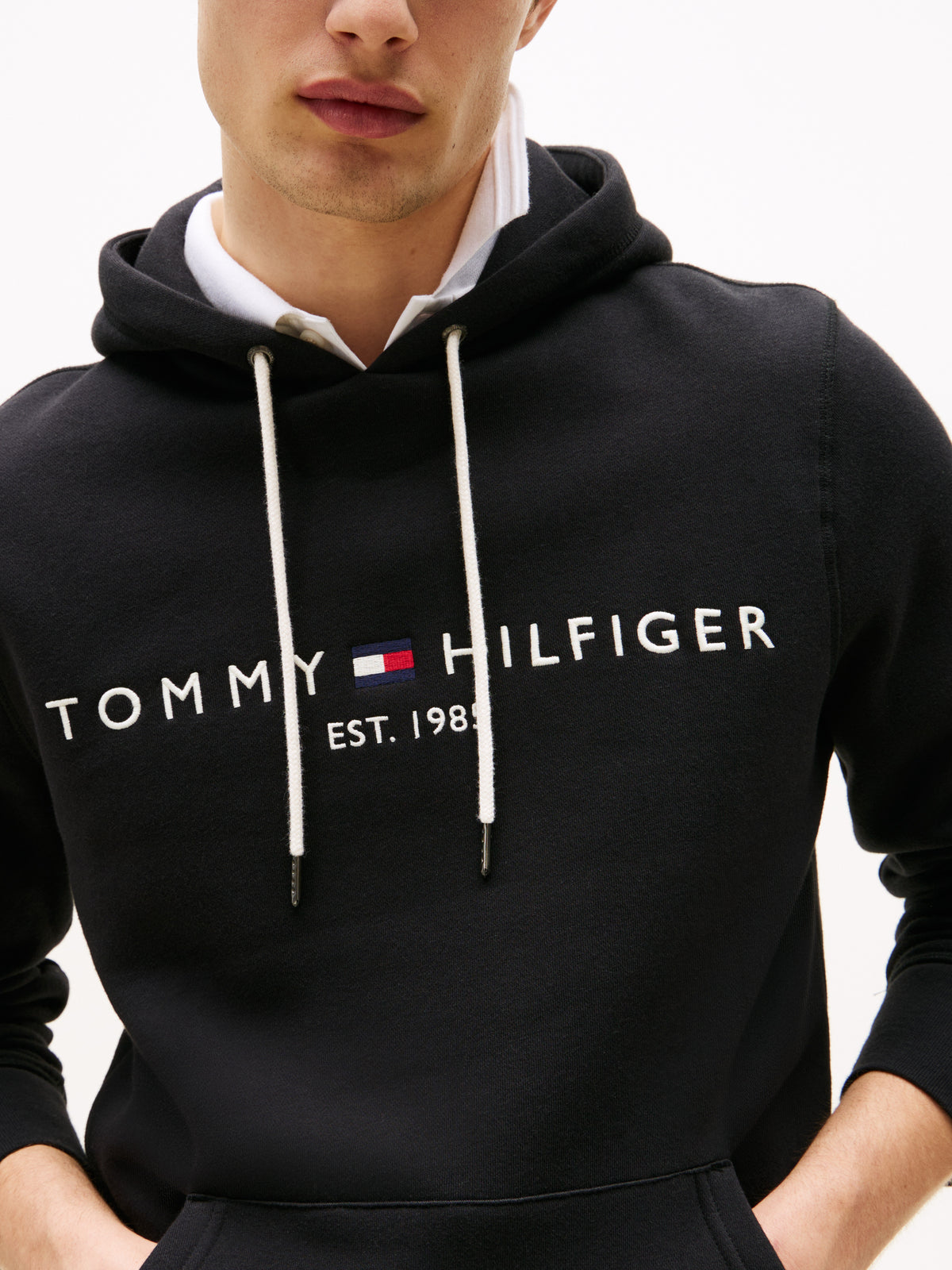 TOMMY LOGO HOODIE