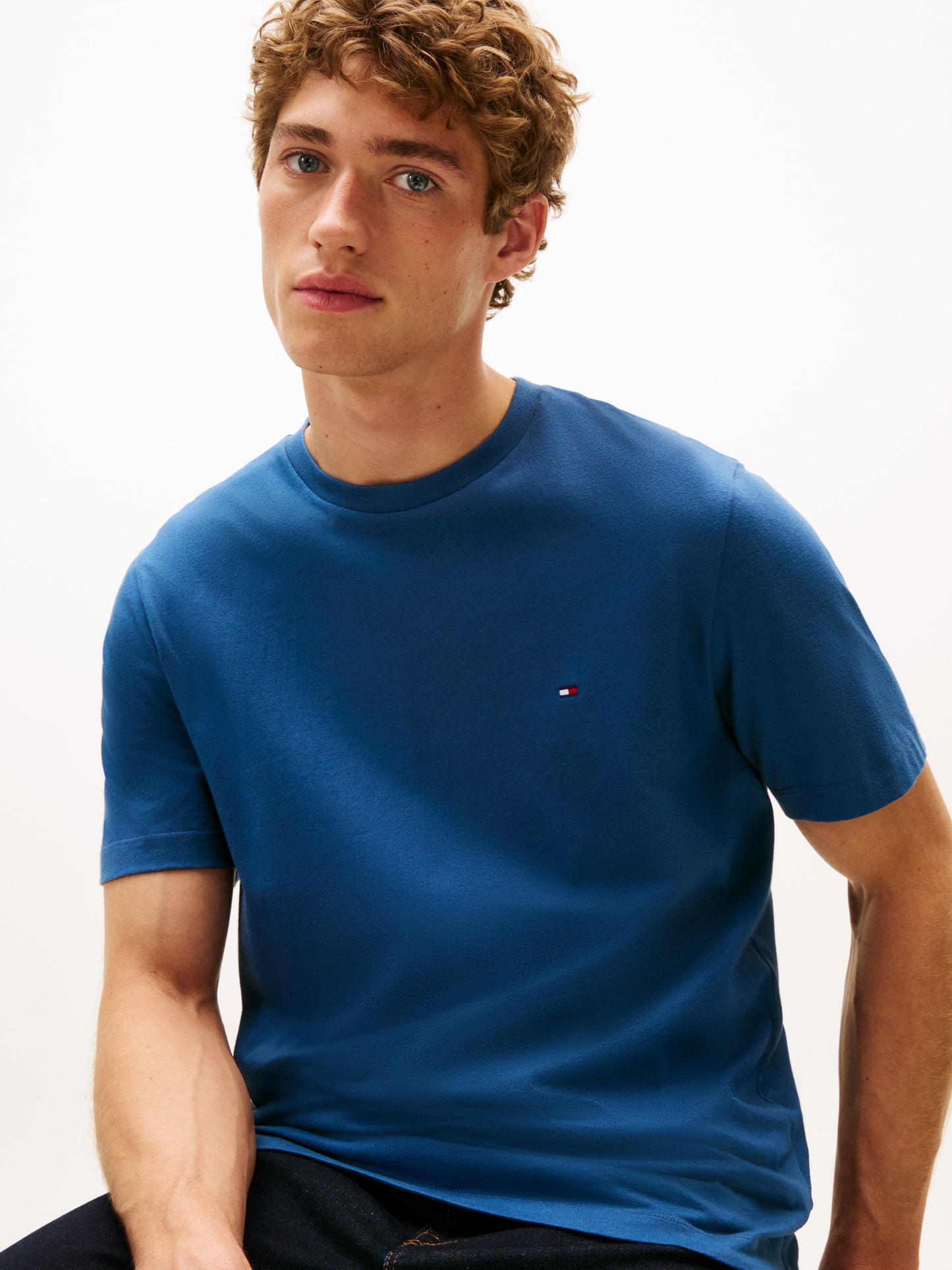 ESS SEASONAL REG SOLID TEE